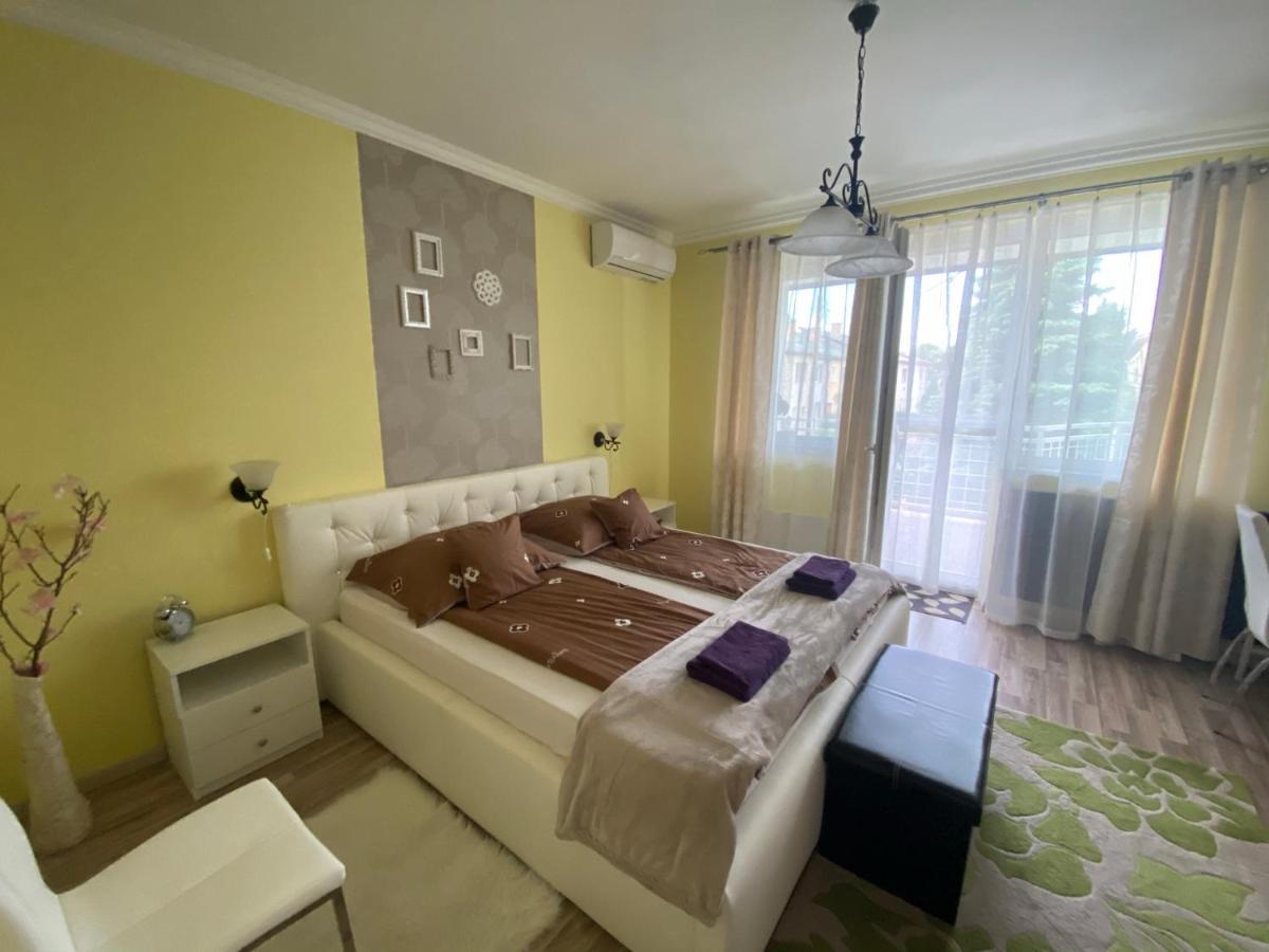 Eszter Apartman Eger Eksteriør billede